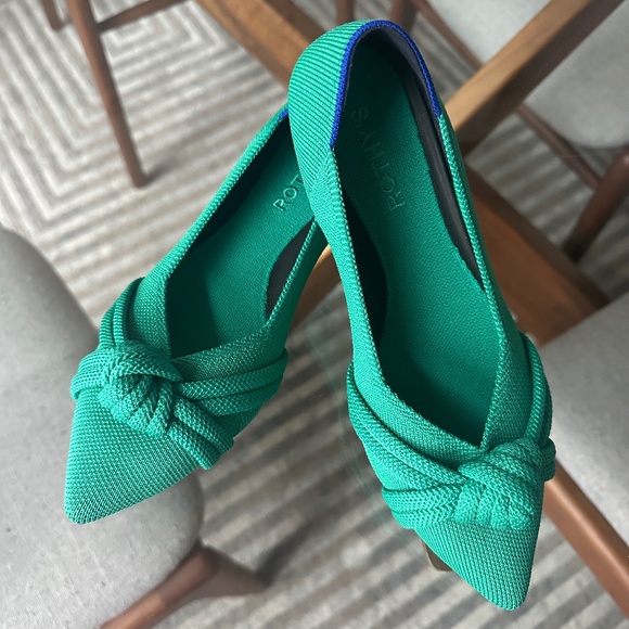 Rothy's Shoes - ROTHY’S - vibrant green pointed flats - The Knot Point  II